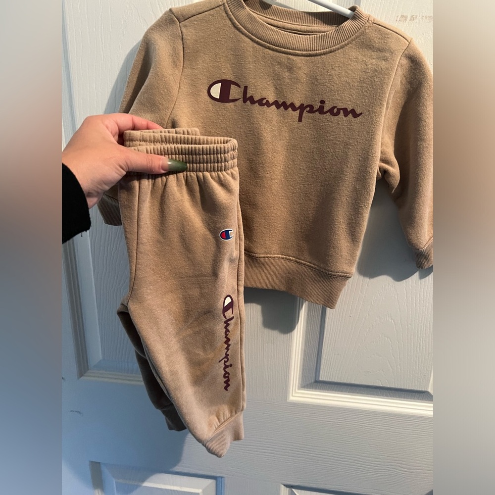 Champion toddler matching set
